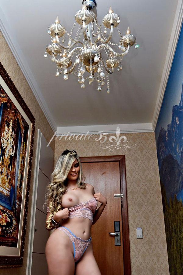 BÁRBARA BERLUSCONI - Acompanhantes Florianópolis