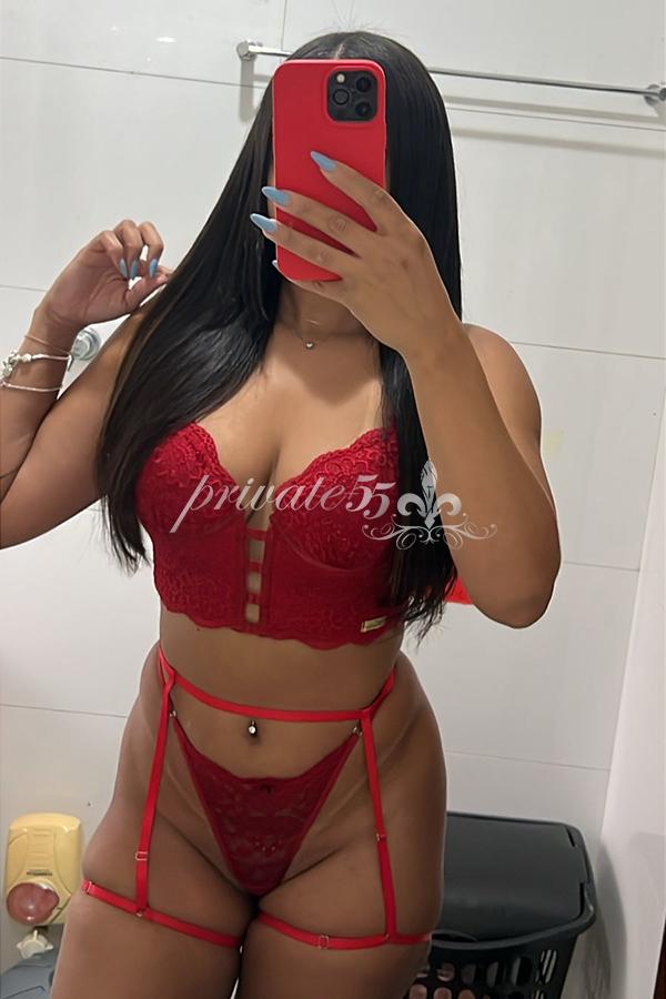 BÁRBARA OLIVER - Acompanhantes Florianópolis