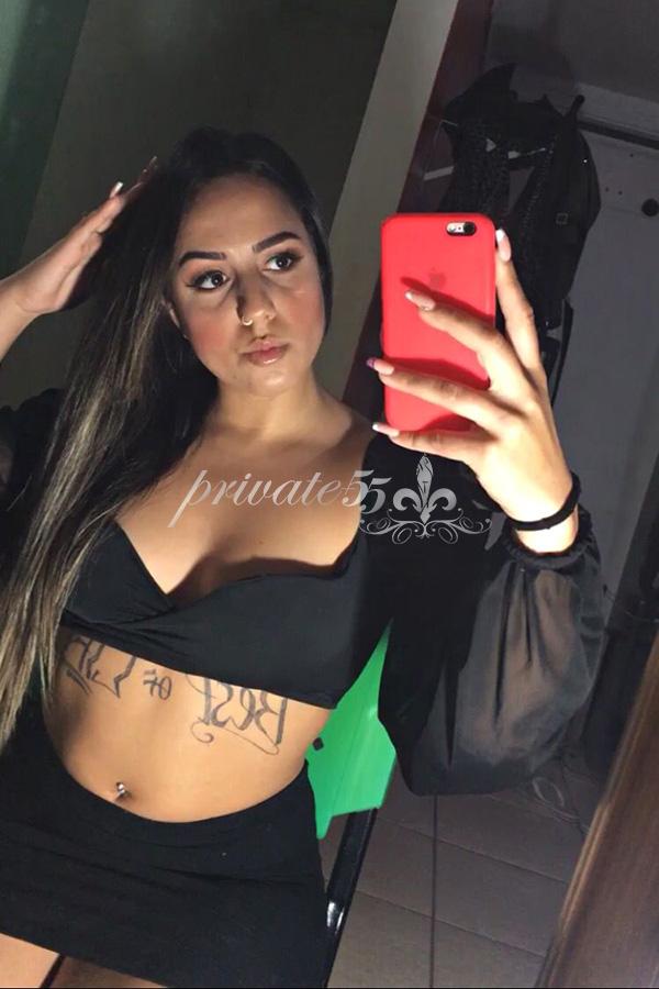 CARLINHA DIAS - Acompanhantes Florianópolis