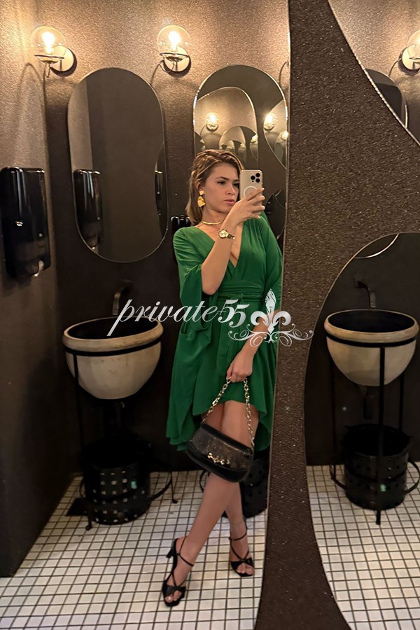 Dorothi Soarez - Acompanhantes Florianópolis - Acompanhantes Floripa - Acompanhantes SC