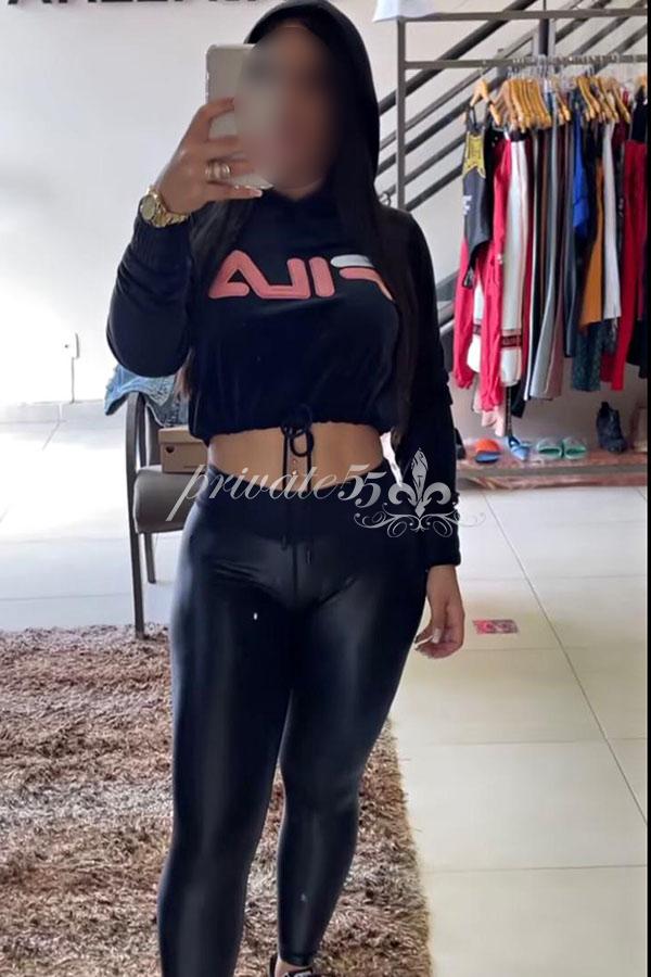 JULIA NOVAES - Acompanhantes Curitiba
