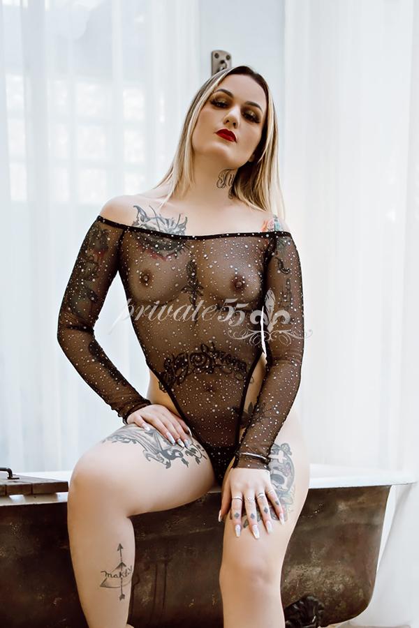 EMILLY FERRARI - Acompanhantes Florianópolis