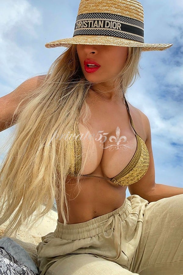 ESPERANZA D - Acompanhantes Florianópolis
