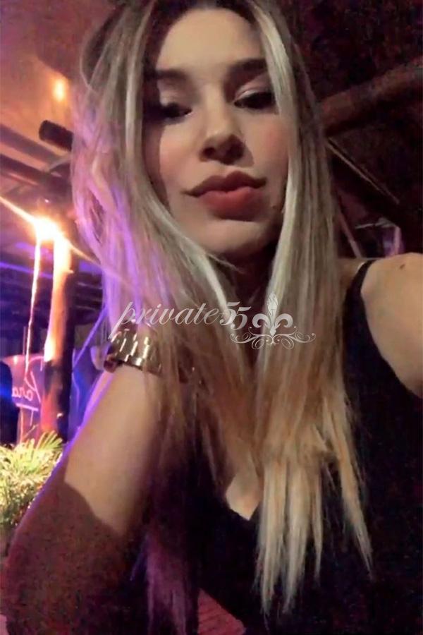 JUJU MASSOTERAPEUTA - Acompanhantes Florianópolis