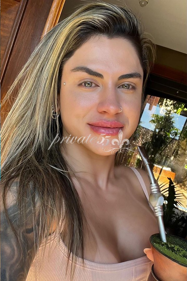 JÚLIA BRAGA - Acompanhantes Florianópolis