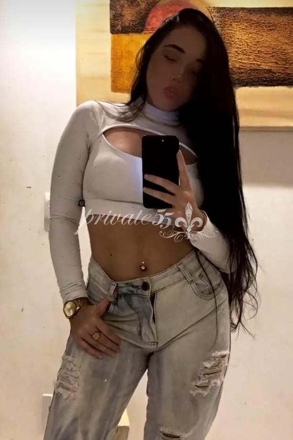 JULIA LEMOS - Acompanhantes Florianópolis