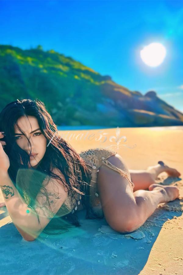 JULIA MACEDO - Acompanhantes Florianópolis