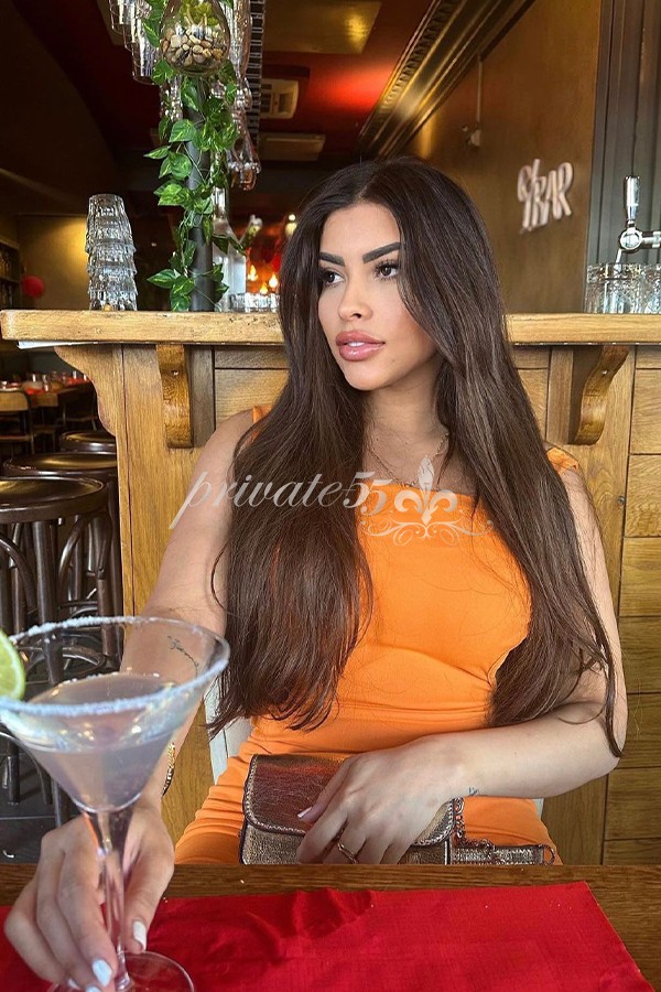 Lais Hamada - Acompanhantes Florianópolis - Acompanhantes Floripa - Acompanhantes SC