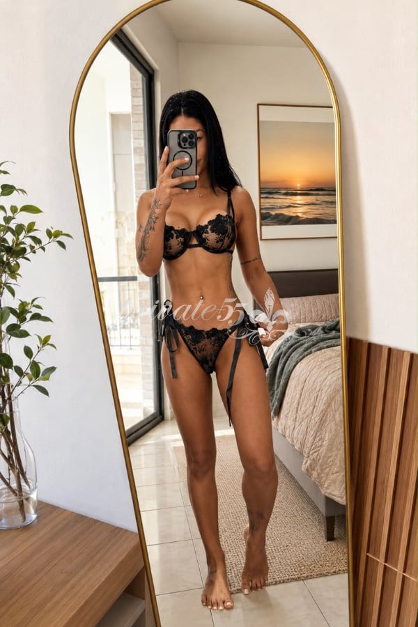 LARISSA  VILLAR  - Acompanhantes Florianópolis