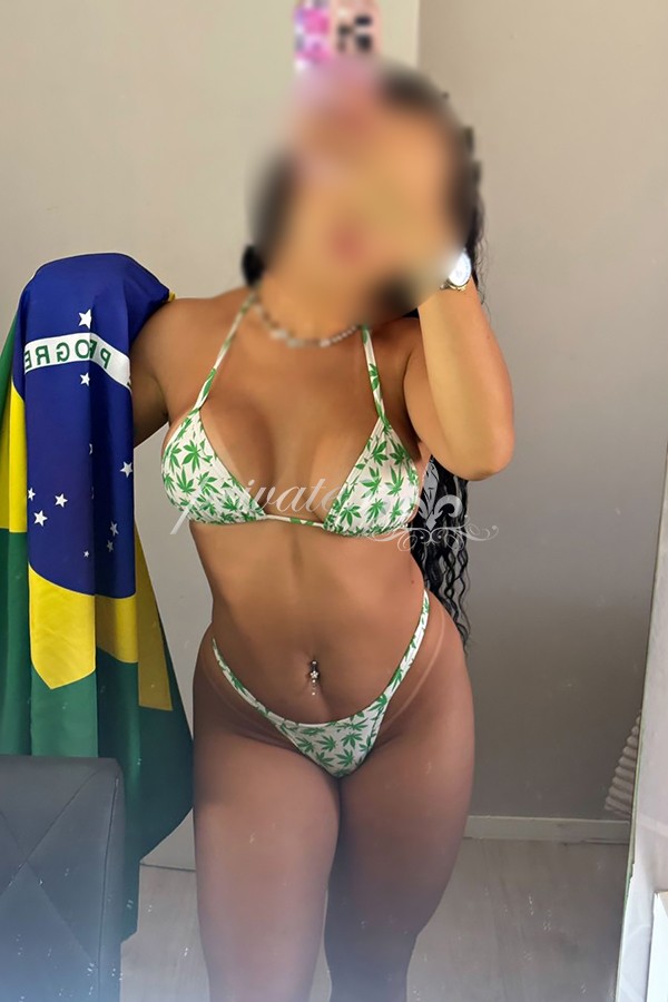 LARISSA BRITO - Acompanhantes Florianópolis