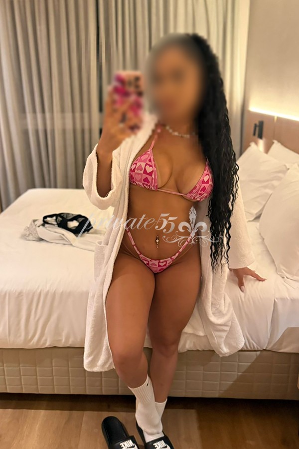 LARISSA BRITO - Acompanhantes Florianópolis
