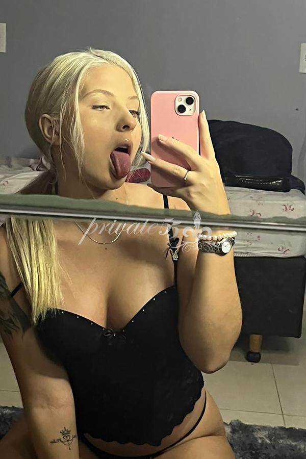 LARISSA FERNANDA - Acompanhantes Florianópolis