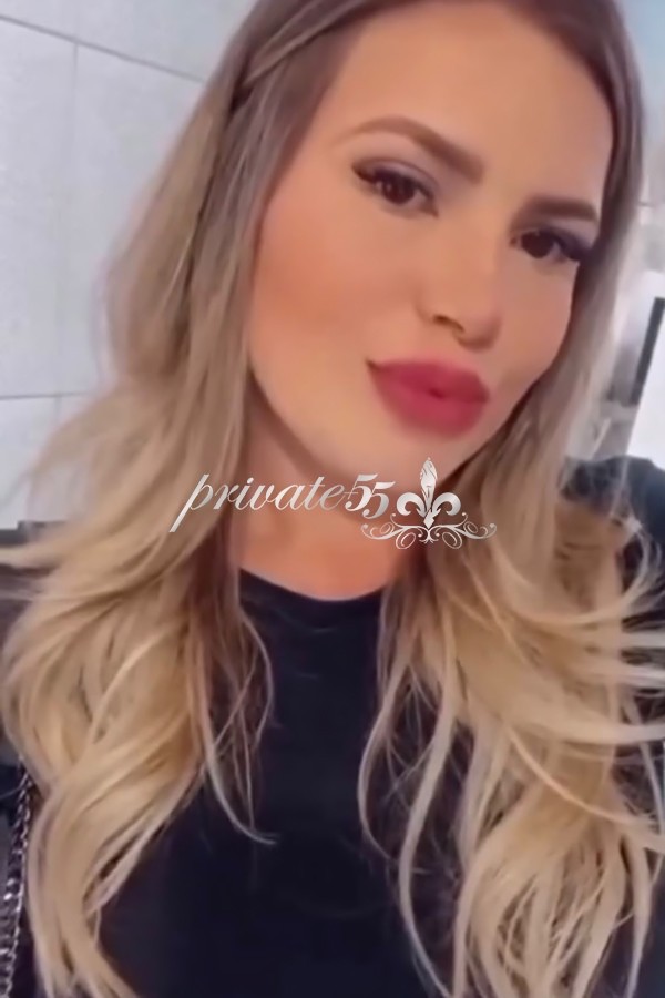 LAURA  BUGATTI  - Acompanhantes Florianópolis