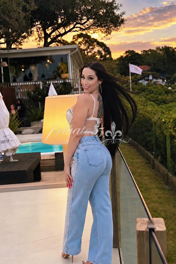 LAURA DIAS - Acompanhantes Florianópolis