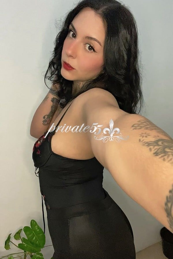 LAURA FACCHI - Acompanhantes Florianópolis