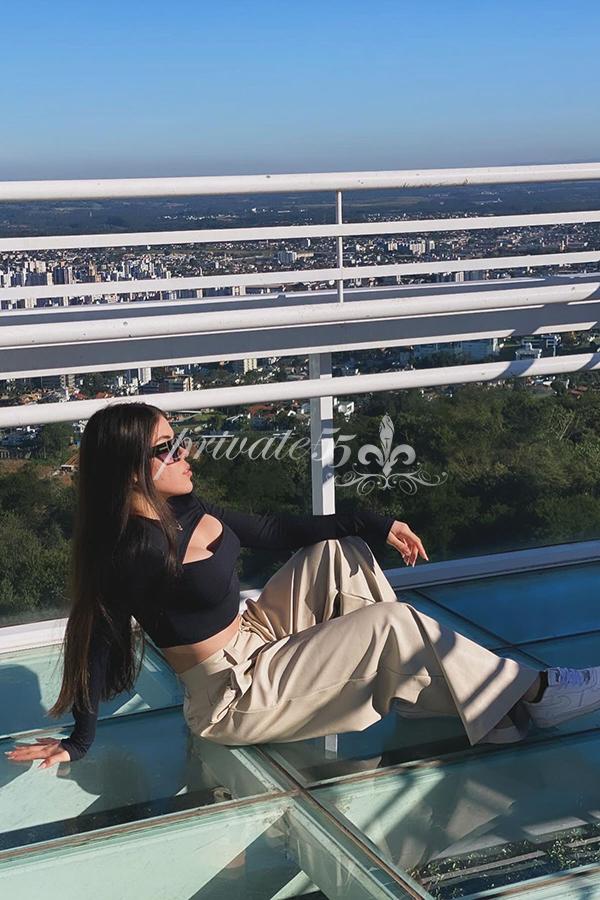 LAURA MOTTA - Acompanhantes Florianópolis