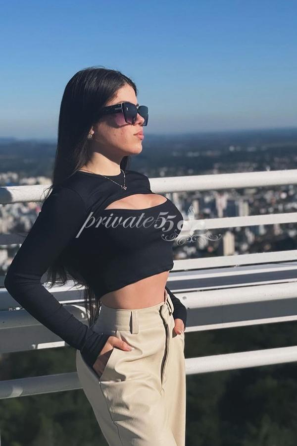 LAURA MOTTA - Acompanhantes Florianópolis