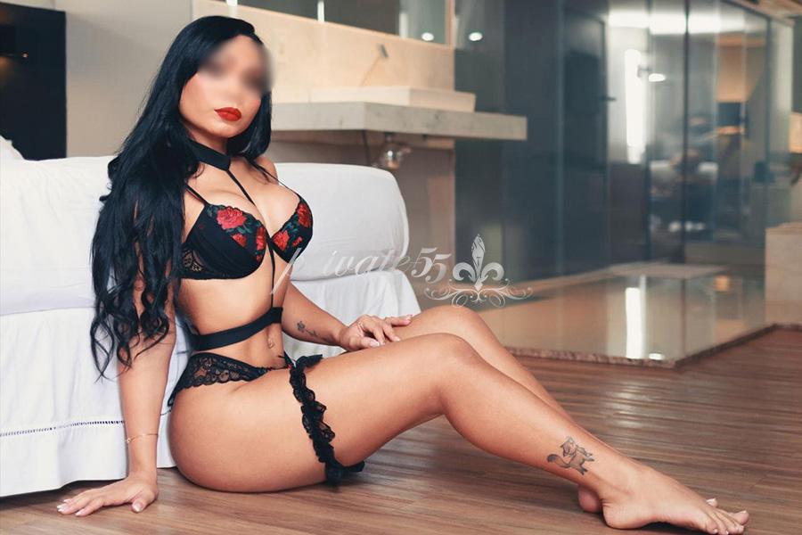 LAURA MUNIZ - Acompanhantes Florianópolis