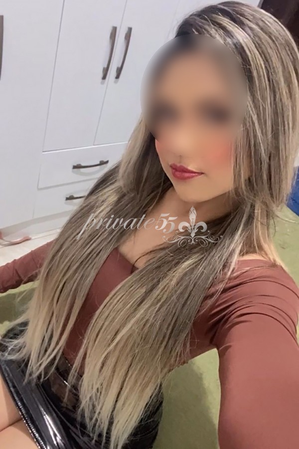 LETÍCIA  BASTOS  - Acompanhantes Florianópolis