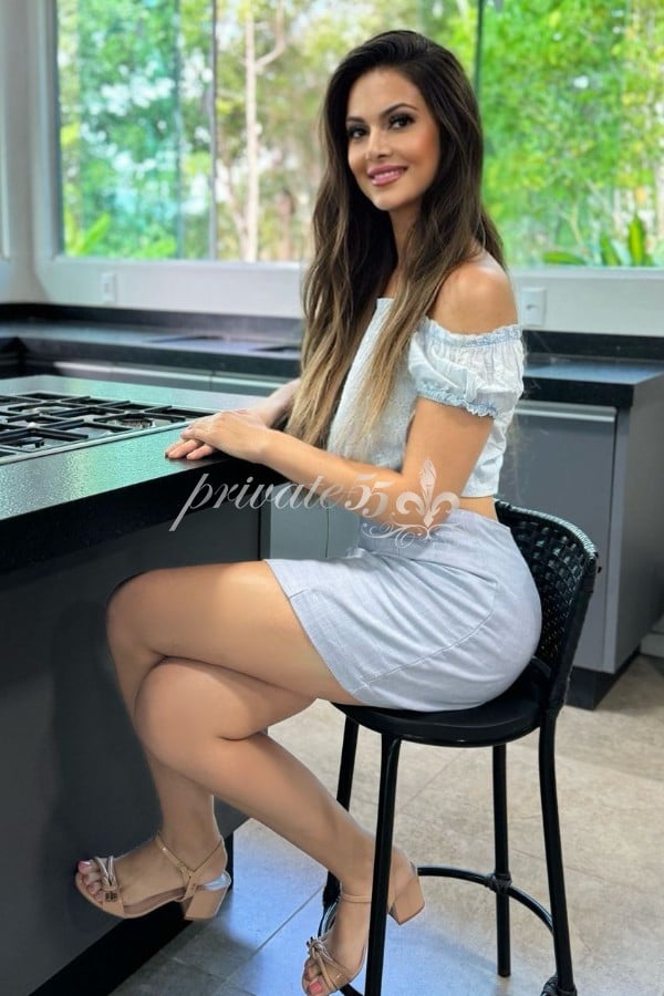 LETÍCIA BRANDÃO - Acompanhantes Florianópolis