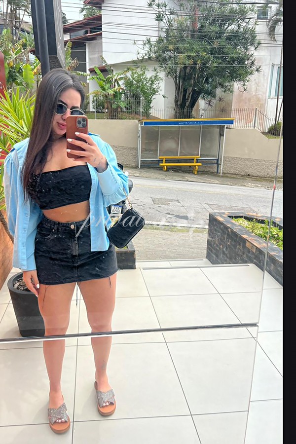 LETÍCIA FERRÃO - Acompanhantes Florianópolis