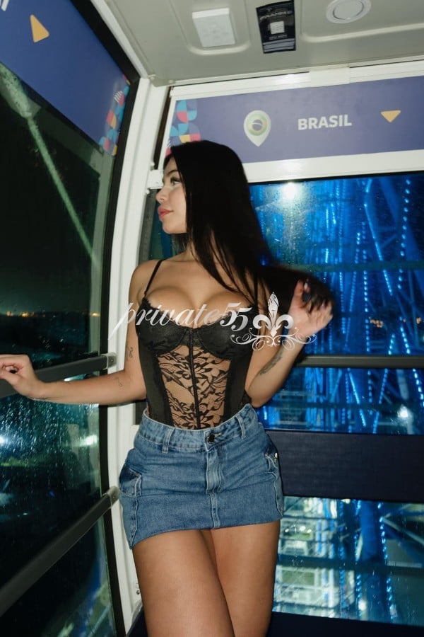 LIVIA  VILLAR - Acompanhantes Florianópolis