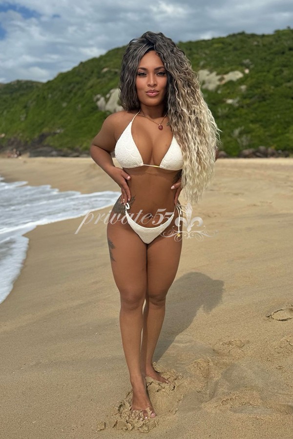LORENNA MELLO - Acompanhantes Florianópolis