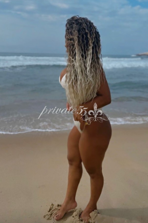 LORENNA MELLO - Acompanhantes Florianópolis
