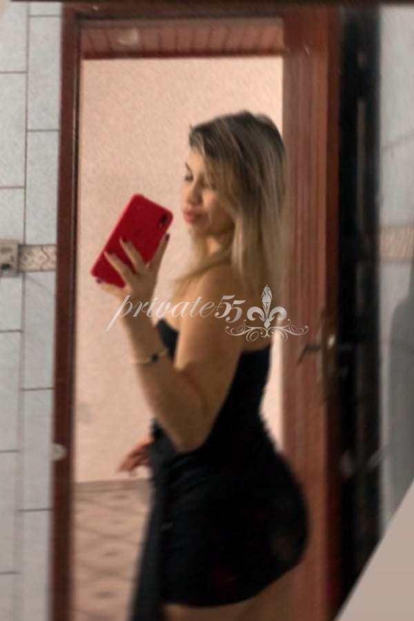 LUIZA  VITÓRINO  - Acompanhantes Florianópolis