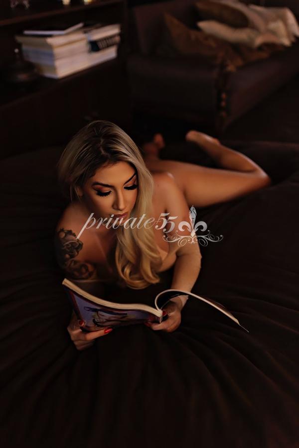 LUIZA VERSACE - Acompanhantes Florianópolis