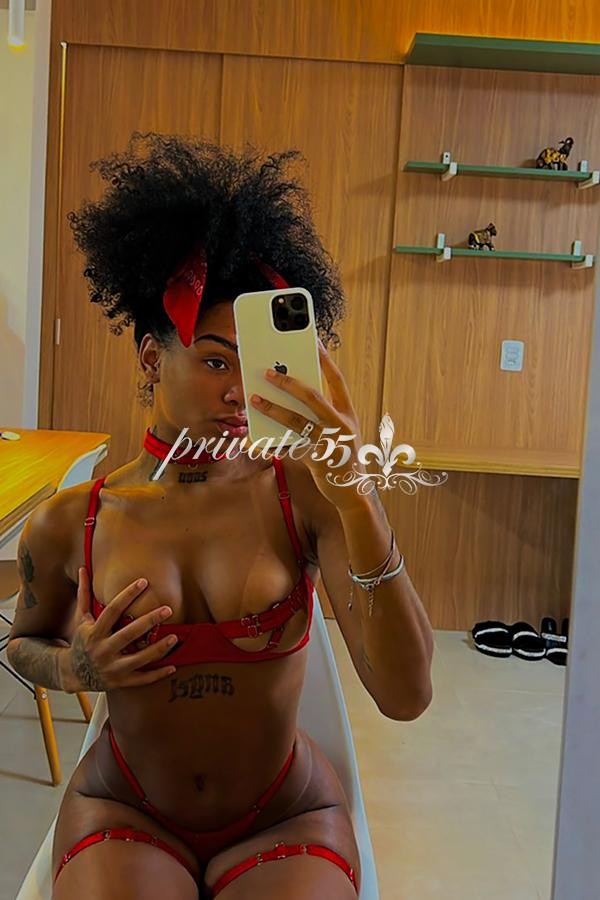 Kim Oliver - Acompanhantes Florianópolis - Acompanhantes Floripa - Acompanhantes SC