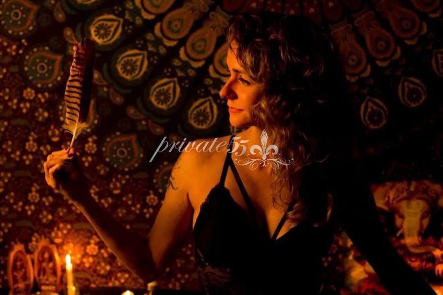 MAYA RAJNI - Acompanhantes Florianópolis