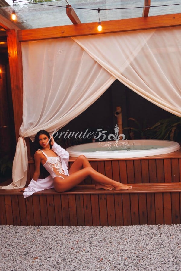 MORENA  BRASILEIRINHA  - Acompanhantes Florianópolis