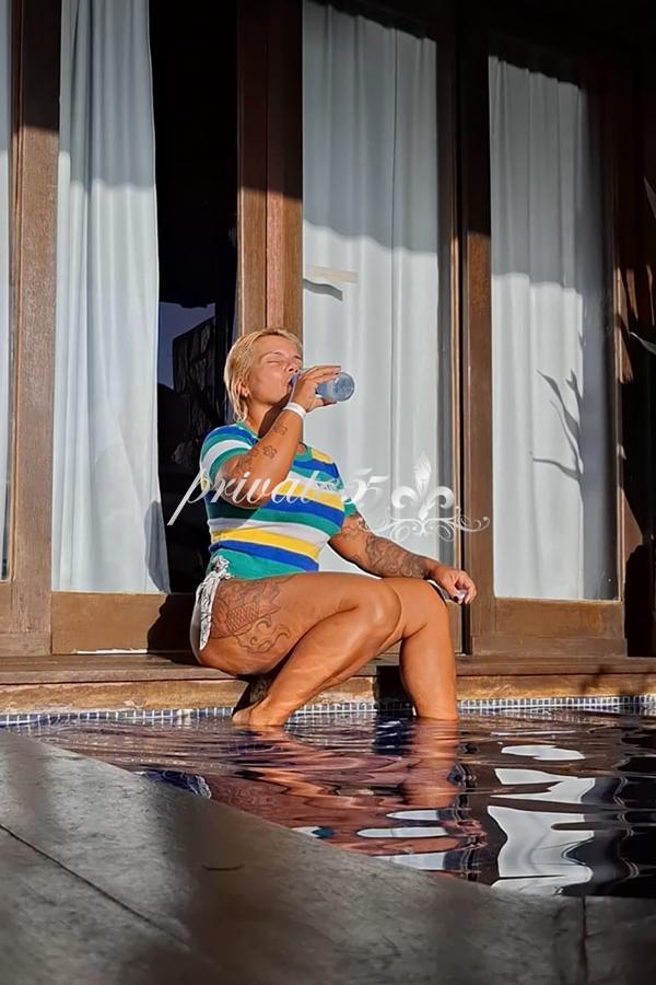 Shriya Valentina - Acompanhantes Florianópolis - Acompanhantes Floripa - Acompanhantes SC