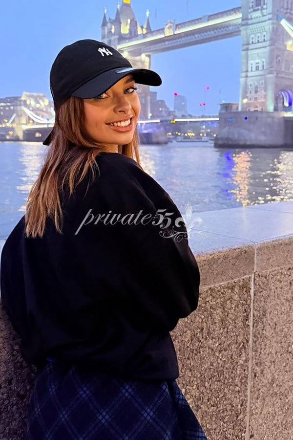 SOPHIA  MONTEIRO  - Acompanhantes Florianópolis