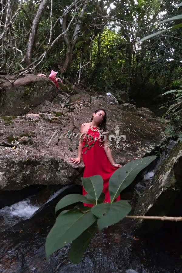 SOPHIA LATRESE - Acompanhantes Florianópolis