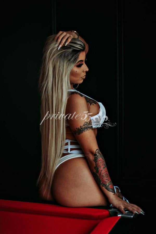 VALENTINA ALBUQUERQUE - Acompanhantes Florianópolis