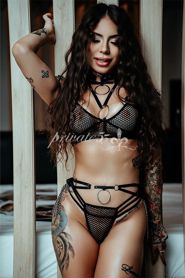VITÓRIA BARONI - Acompanhantes Florianópolis
