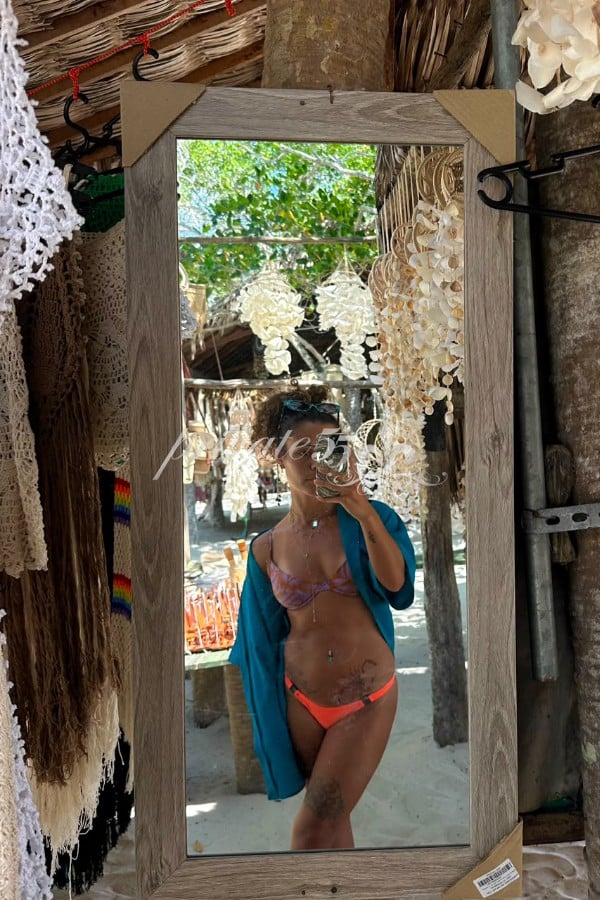 VIVI BERNARDI - Acompanhantes Florianópolis