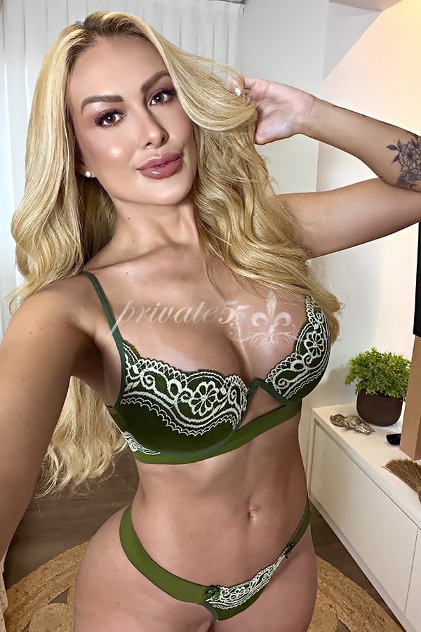 YASMIN DAHER - Acompanhantes Florianópolis