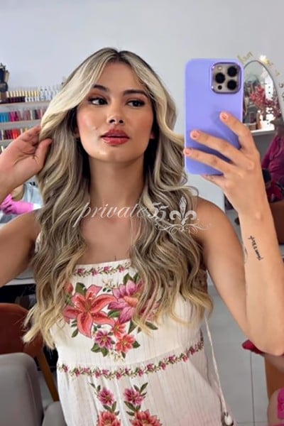 ZOE ALMEIDA - Acompanhantes Florianópolis