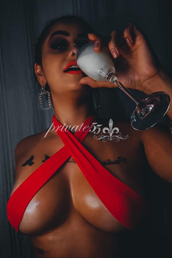 ZOE CHIARADI - Acompanhantes Florianópolis