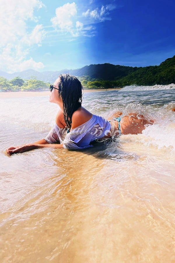 BÁRBARA BOTELHO - Acompanhantes Goiânia