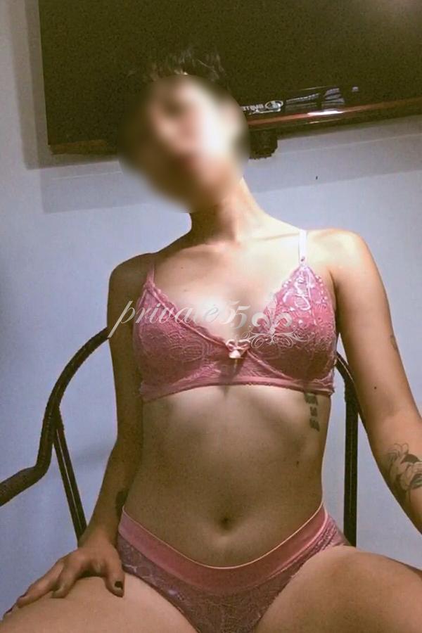 TIFF SAPEQUINHA - Acompanhantes Goiânia