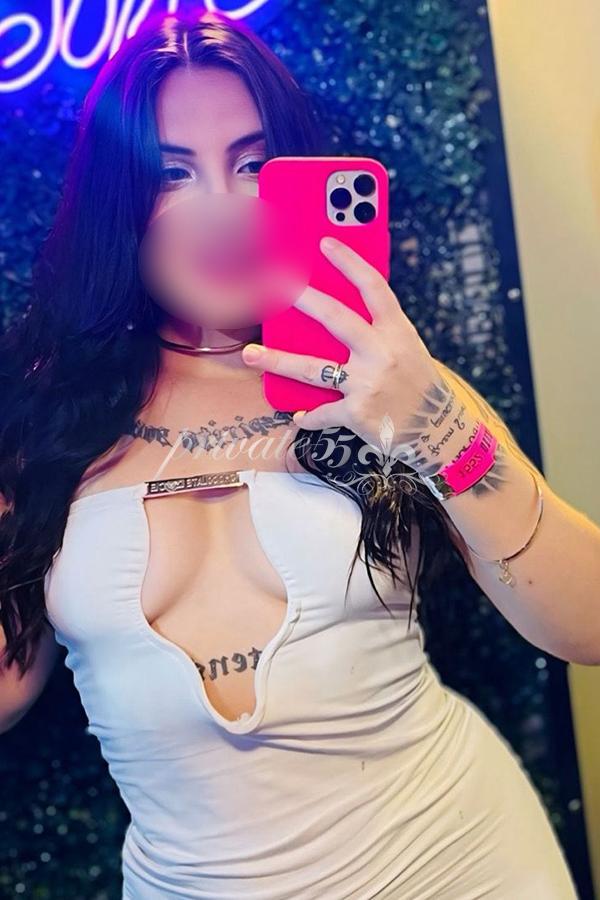 CAROLINA GUTIERREZ - Acompanhantes Itajaí