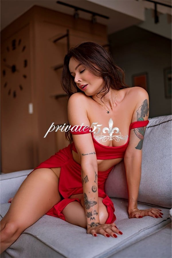 MARCELLA MENDES - Acompanhantes Itajaí