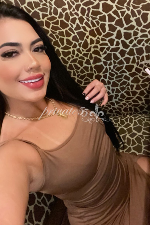 MIRELLA GUSMÃO - Acompanhantes Itajaí