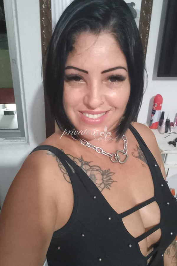 SUZI SAFADINHA  - Acompanhantes Itajaí