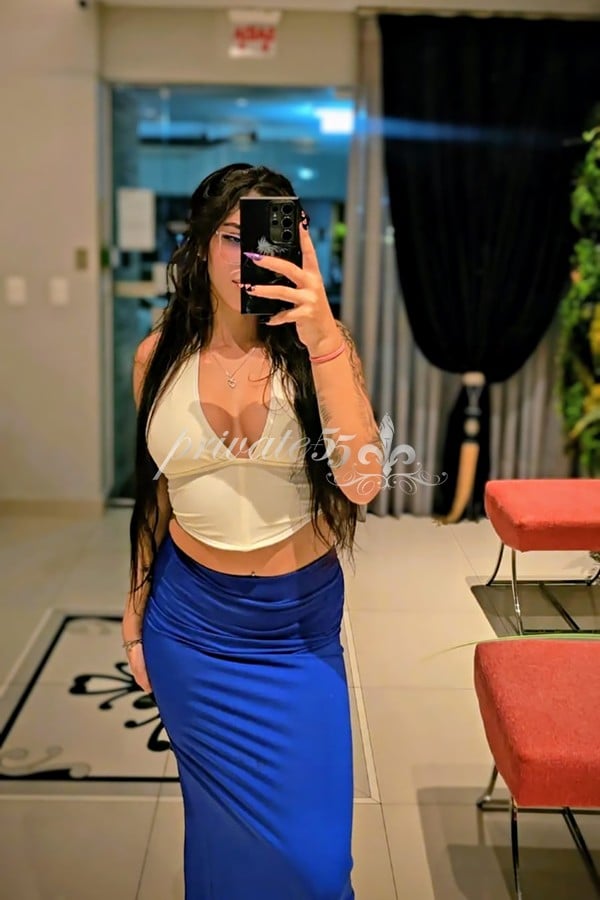 ANITTA  BRITO - Acompanhantes Itapema
