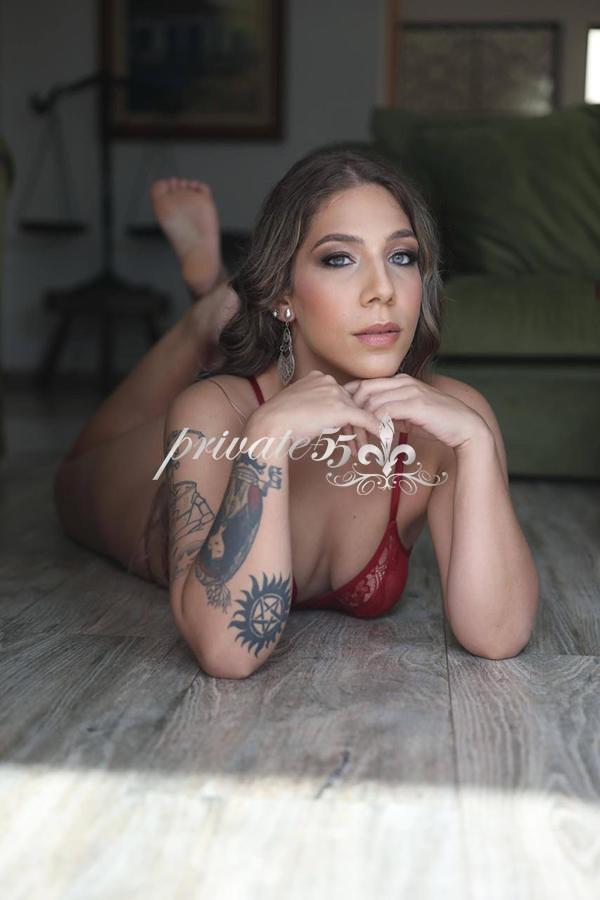 BRUNNA FERRARI - Acompanhantes Itapema